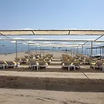 Hotel Opia *
