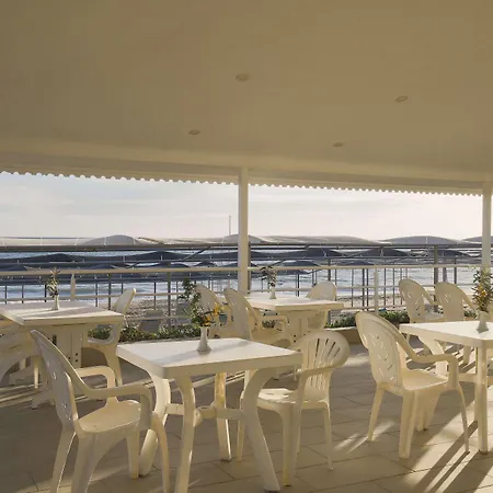 Hotel Opia